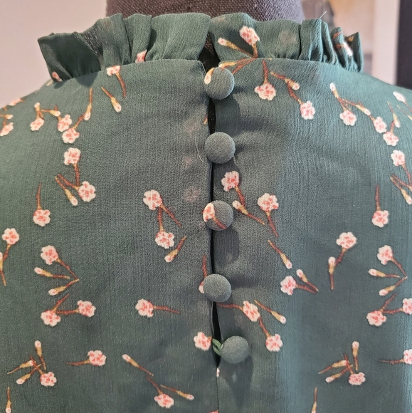 Green Floral YAS Dress - Picture 2 of 6